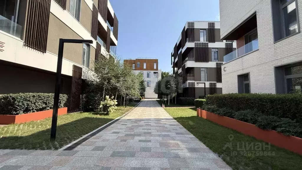 1-к кв. Приморский край, Владивосток ул. Двенадцатая, 5А (82.7 м) - Фото 1