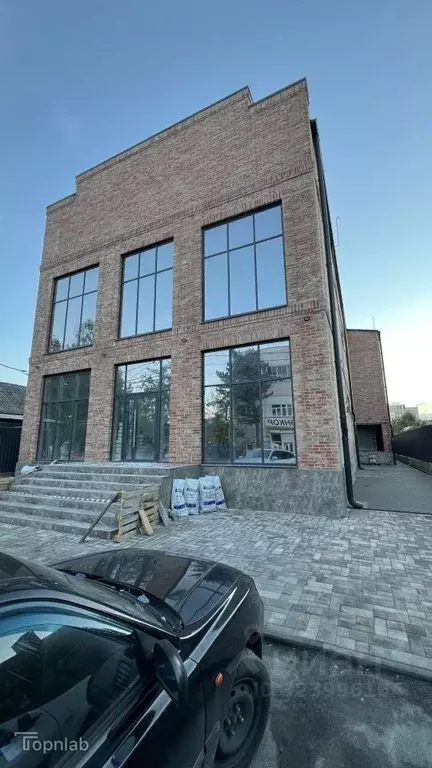 Помещение свободного назначения в Ростовская область, Азов Азовский ... - Фото 1