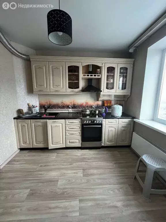 3-комнатная квартира: Абакан, Вокзальная улица, 22 (67 м) - Фото 1