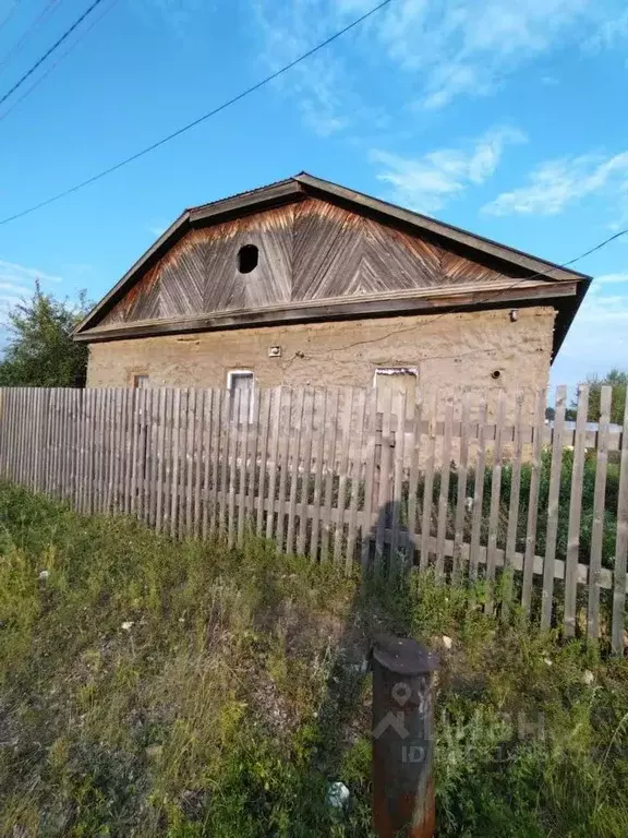 Дом в Забайкальский край, Читинский район, с. Танха  (219 м) - Фото 1