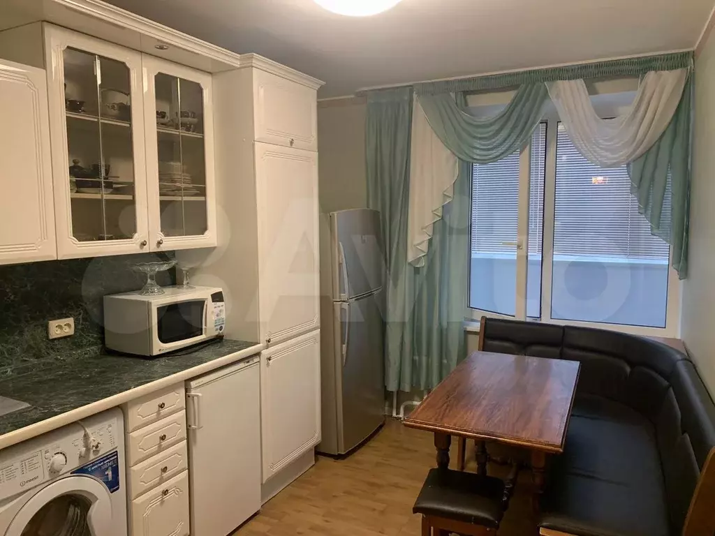 2-к. квартира, 55 м, 8/16 эт. - Фото 0