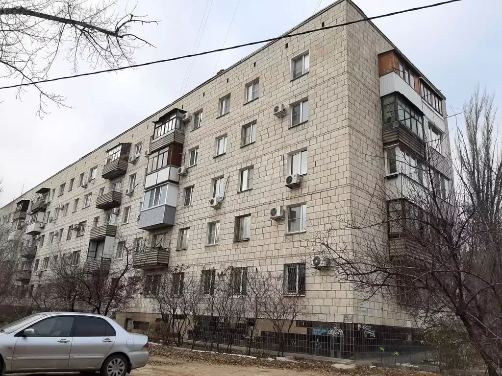 3-к кв. Волгоградская область, Волгоград Комитетская ул., 5 (58.4 м) - Фото 0