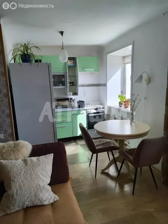 2-комнатная квартира: Улан-Удэ, улица Ербанова, 1 (44.2 м) - Фото 1