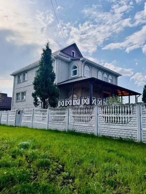 Коттедж в Белгородская область, Старый Оскол Дубрава мкр, 3 кв-л,  ... - Фото 0