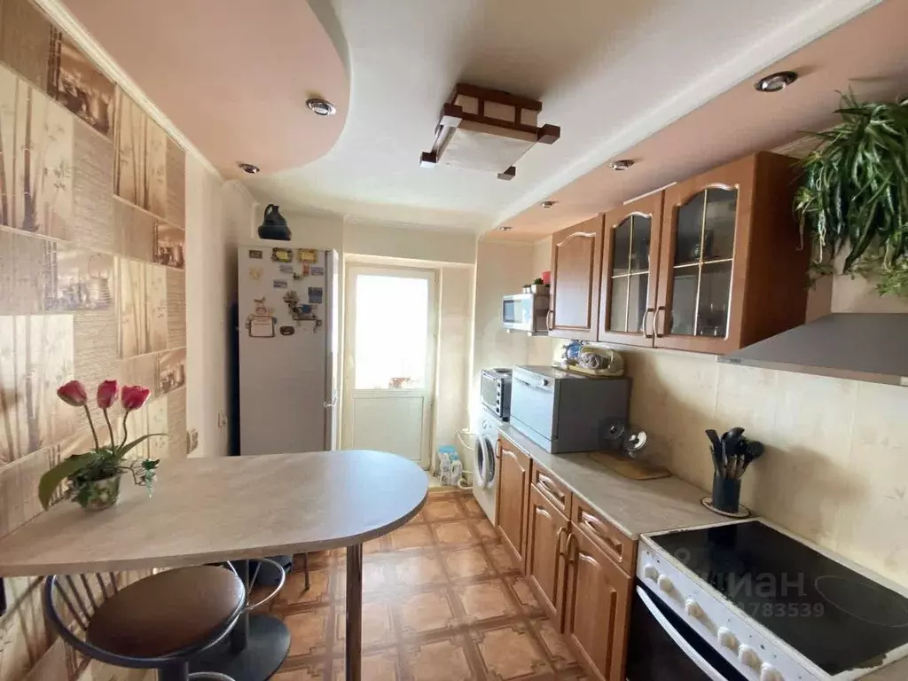 3-к кв. Ямало-Ненецкий АО, Ноябрьск Сибирская ул., 200 (55.0 м) - Фото 1