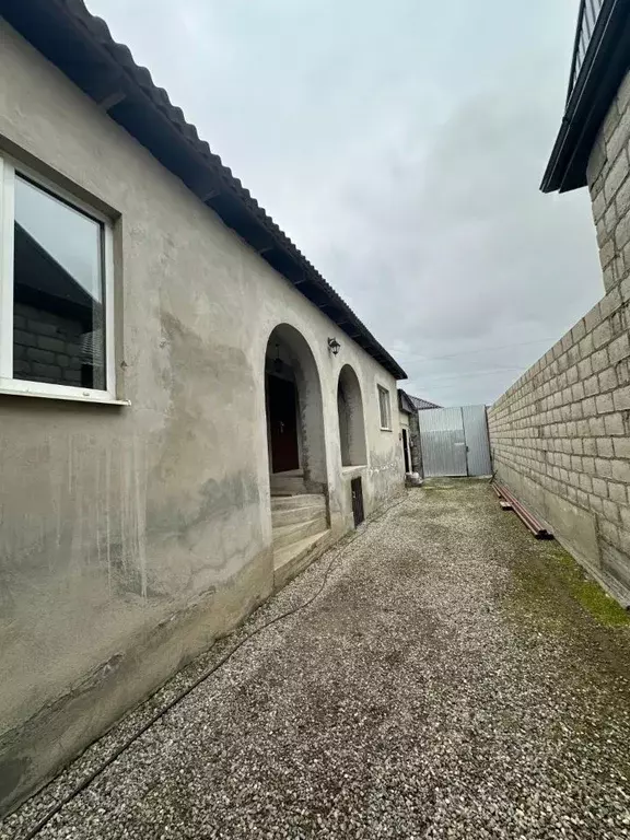 Дом в Кабардино-Балкария, Баксан ул. Киляра Хаширова, 46 (104 м) - Фото 0