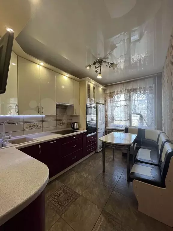 2-к. квартира, 54,5 м, 5/9 эт. - Фото 0