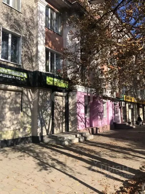2-к кв. Брянская область, Брянск ул. Куйбышева, 10 (60.4 м) - Фото 0