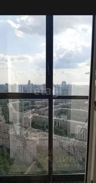 Студия Свердловская область, Екатеринбург ул. Свердлова, 32 (33.7 м) - Фото 1