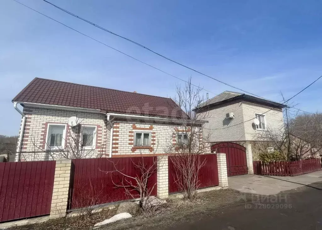 Дом в Саратовская область, Балашов ул. Тургенева, 2 (117 м) - Фото 2