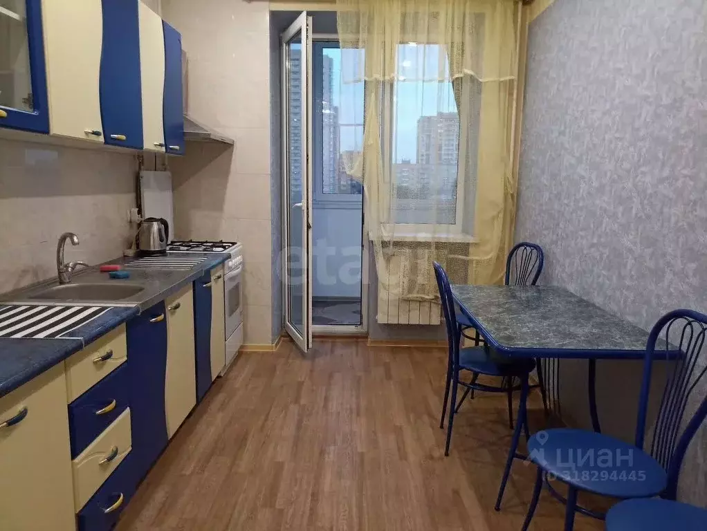 2-к кв. Ростовская область, Ростов-на-Дону просп. Чехова, 94г (45.0 м) - Фото 0