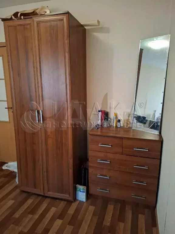 Комната 13 м в 3-к., 1/9 эт. - Фото 1