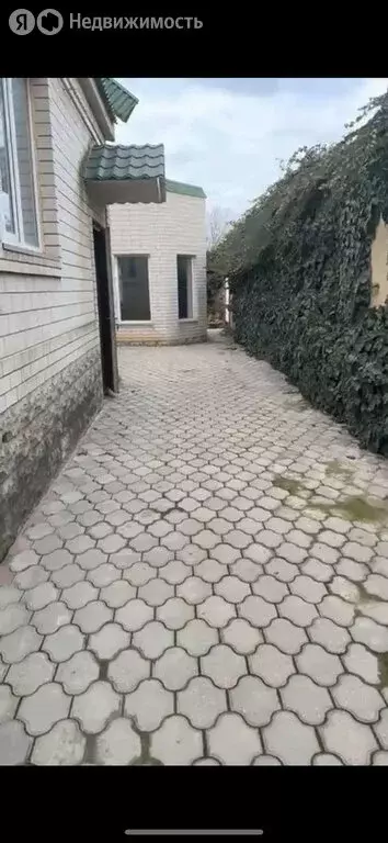 Дом в Кизилюрт, улица Имама Газимагомеда (165 м) - Фото 2