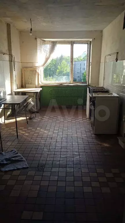 Комната 12 м в 4-к., 5/5 эт. - Фото 0