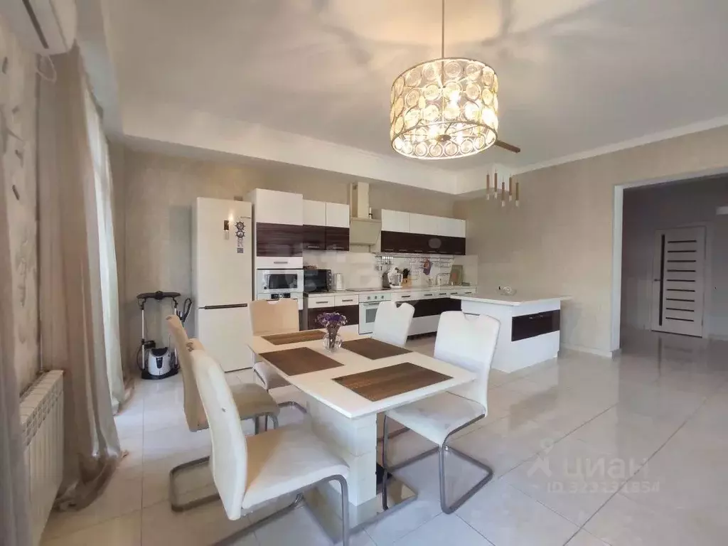 3-к кв. Крым, Ялта муниципальный округ, Гурзуф пгт ул. Ялтинская, 12А ... - Фото 1