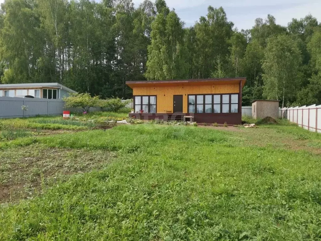 Дом в Калужская область, Дзержинский район, Старки с/пос, д. Новое ... - Фото 1