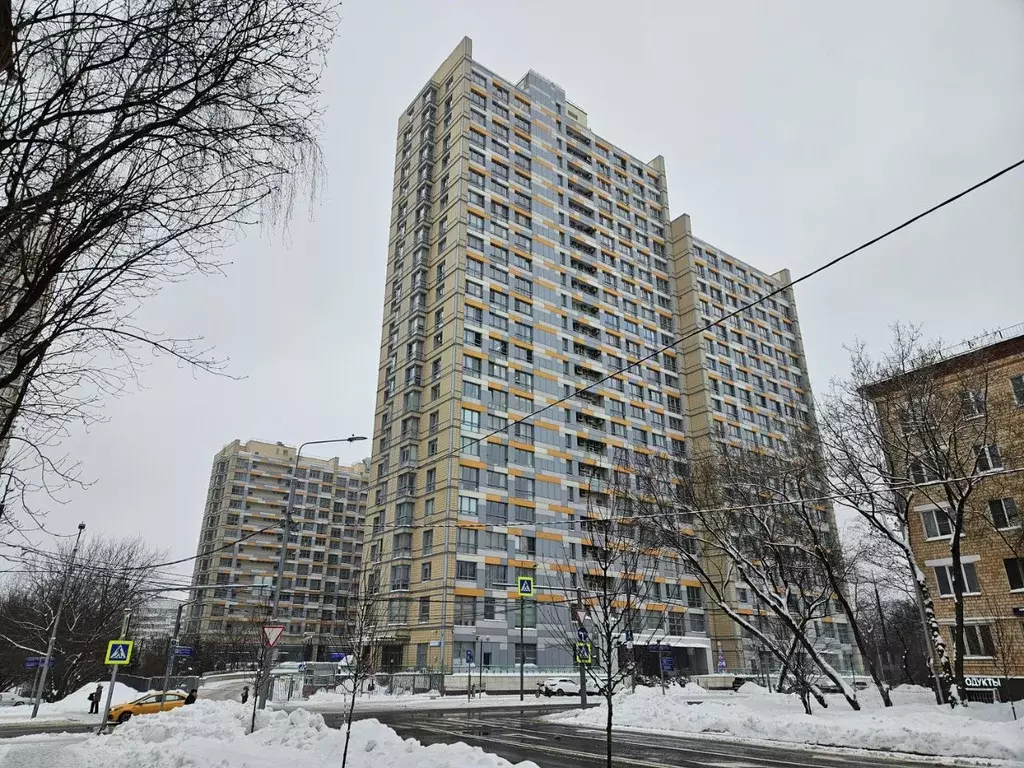 Гараж в Москва ул. Академика Королева, 10 (15 м) - Фото 1