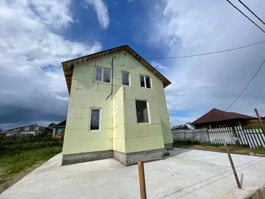 Дом в Пермский край, Березники Семино мкр, ул. Семинская, 45 (108 м) - Фото 0