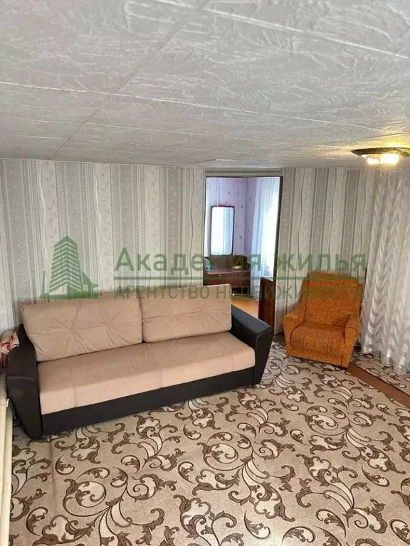 Дом в Саратовская область, Энгельс муниципальное образование, с. ... - Фото 1