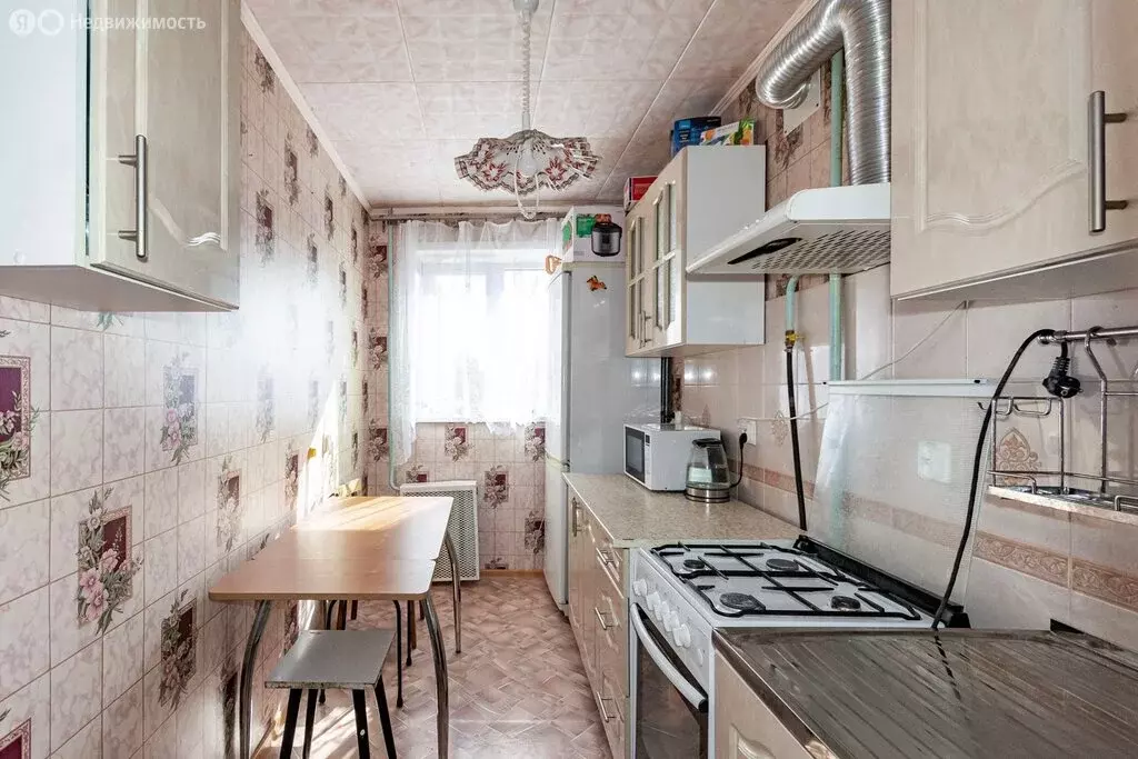 2-комнатная квартира: Екатеринбург, улица Бакинских Комиссаров, 100 ... - Фото 1