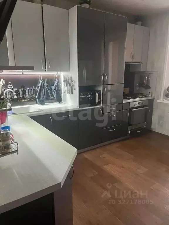 2-к кв. Башкортостан, Уфа ул. Тальковая, 33 (59.7 м) - Фото 1