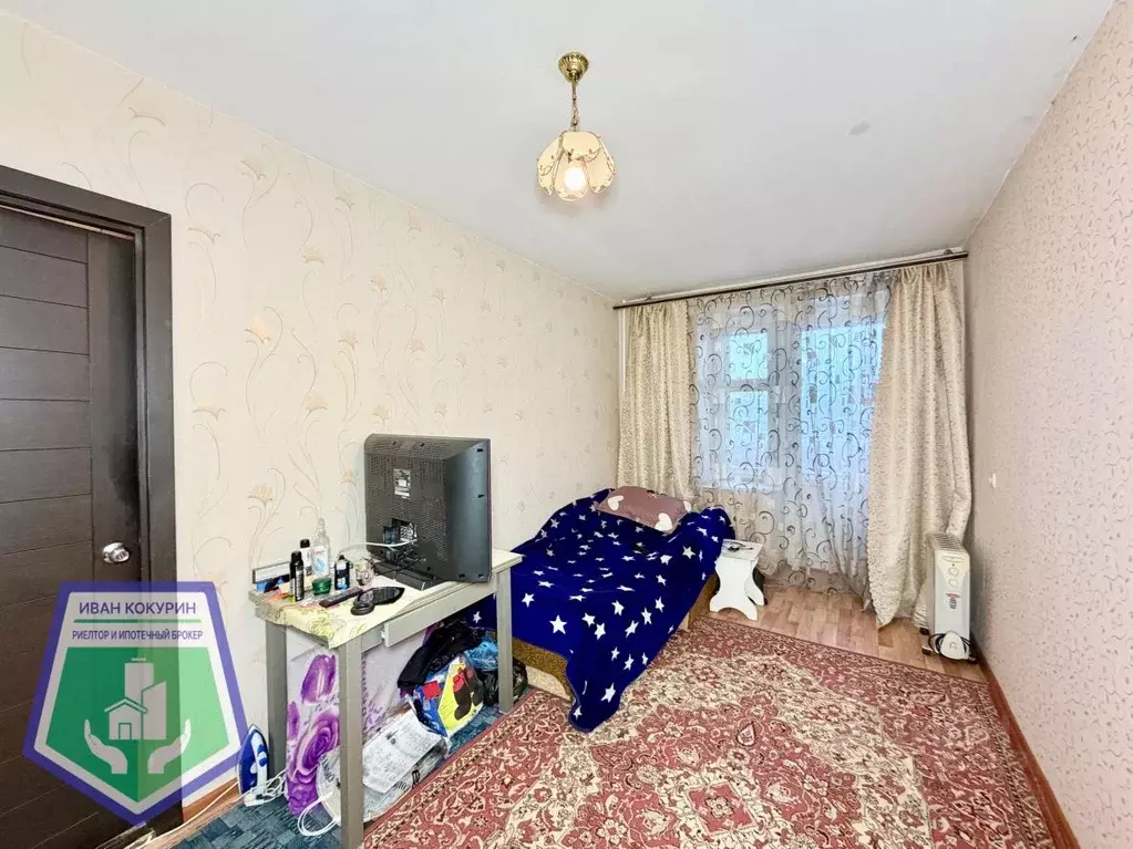 Комната Нижегородская область, Дзержинск Октябрьская ул., 6 (12.5 м) - Фото 1