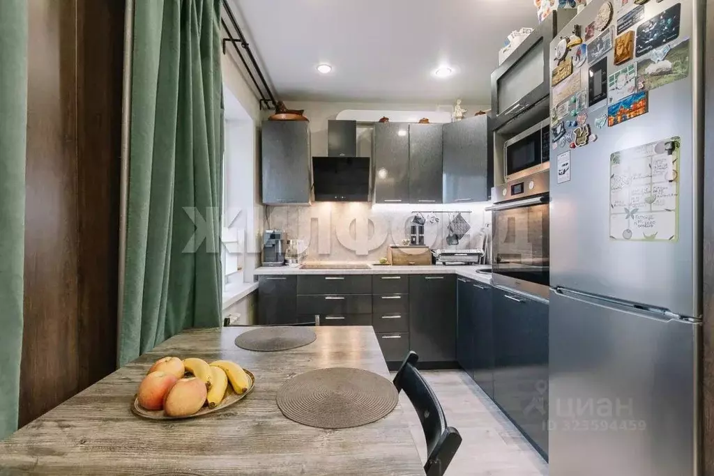 3-к кв. Новосибирская область, Новосибирск ул. Ленина, 77 (55.8 м) - Фото 1