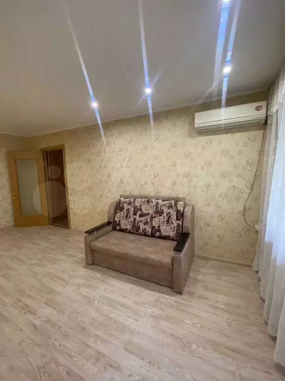1-к. квартира, 30 м, 2/5 эт. - Фото 1