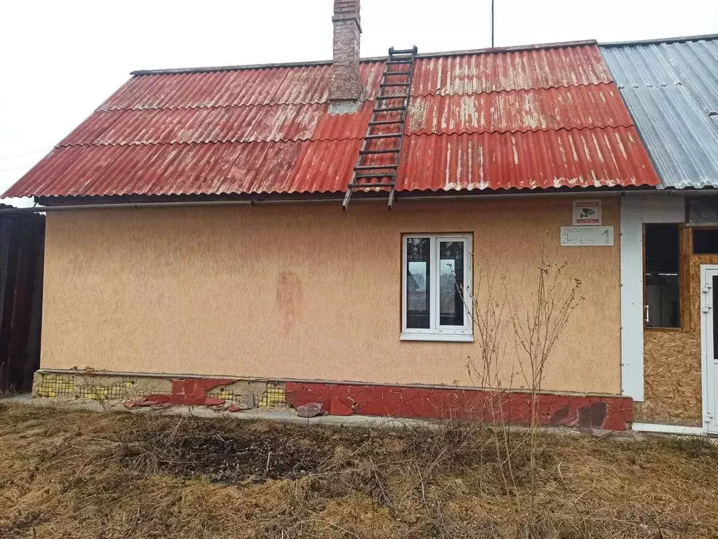Дом в Свердловская область, Белоярский муниципальный округ, пос. ... - Фото 0