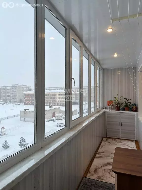 3-комнатная квартира: Йошкар-Ола, улица Петрова, 20 (76.2 м) - Фото 2