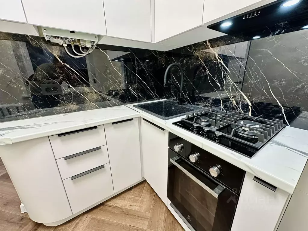 2-к кв. Башкортостан, Уфа ул. Ленина, 130 (46.0 м) - Фото 2