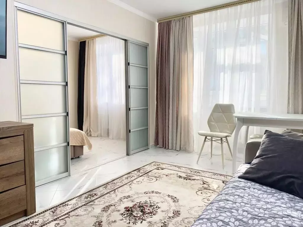 2-к кв. Крым, Симферополь просп. Кирова, 12 (45.0 м) - Фото 2