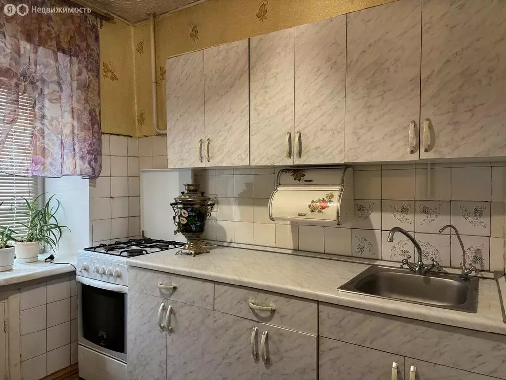 1-комнатная квартира: Кунгур, улица Ленина, 69А (31.8 м) - Фото 2