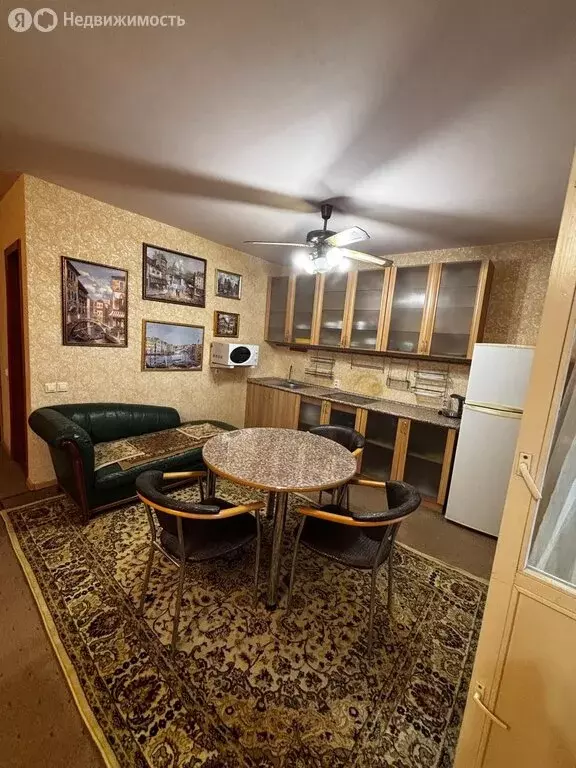 2-комнатная квартира: Пермь, Подлесная улица, 3А (66.8 м) - Фото 0