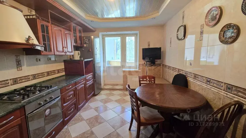 3-к кв. Смоленская область, Смоленск ул. Кирова, 30А (117.1 м) - Фото 0
