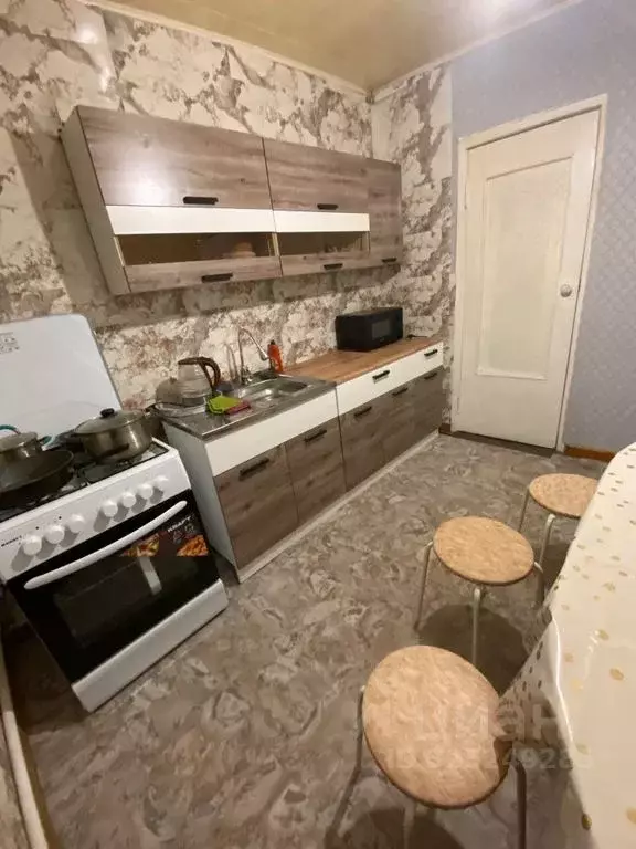 Дом в Воронежская область, Кантемировка рп ул. Декабристов, 68 (50 м) - Фото 1