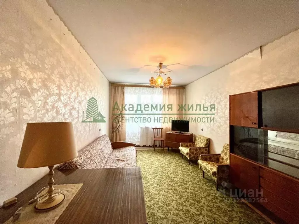 3-к кв. Саратовская область, Энгельс ул. Тельмана, 152 (62.8 м) - Фото 1
