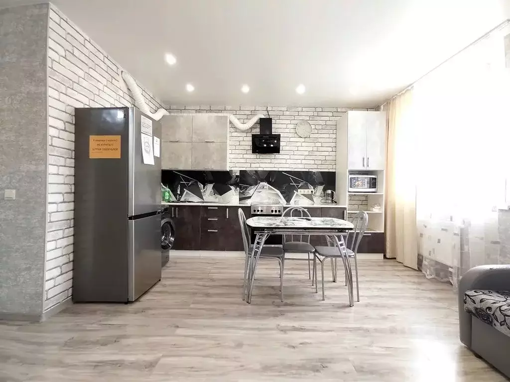 Студия Приморский край, Владивосток ул. Зеленый Бульвар, 21 (38.0 м) - Фото 2