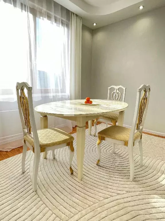 Продается 3-комнатная квартира - Фото 2