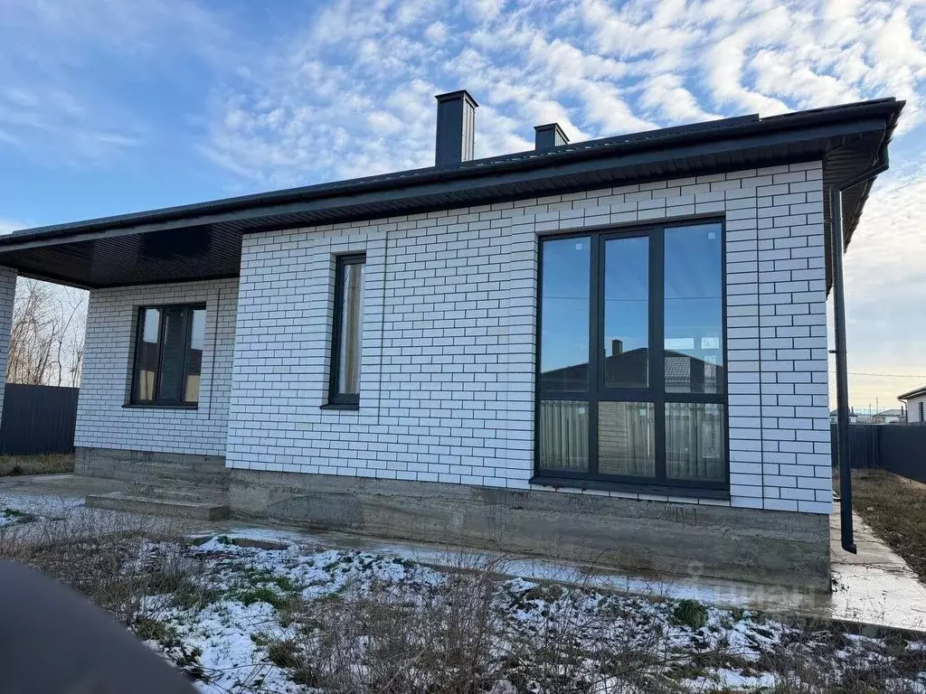 Дом в Краснодарский край, Темрюк Труженик СНТ, ул. Осенняя (90 м) - Фото 1