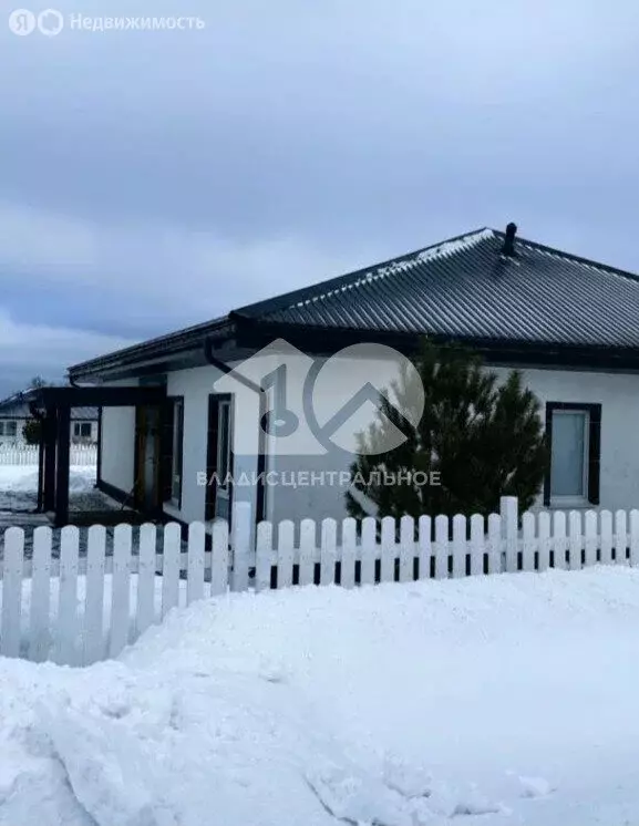 Дом в посёлок Октябрьский, переулок Созидания, 5 (75 м) - Фото 1