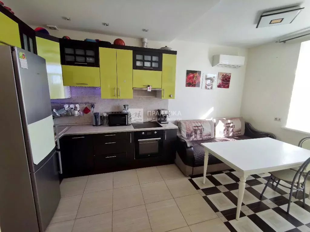 Продается 2-комнатная квартира - Фото 2