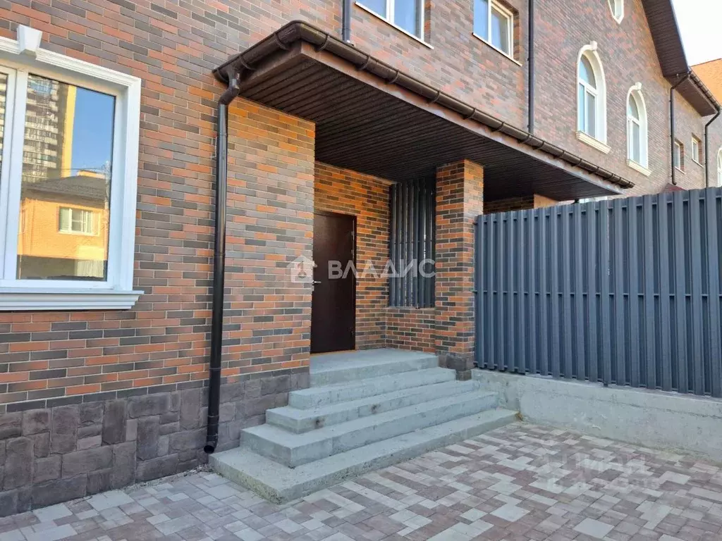 Таунхаус в Волгоградская область, Волгоград Совнаркомовская ул., 19 ... - Фото 2