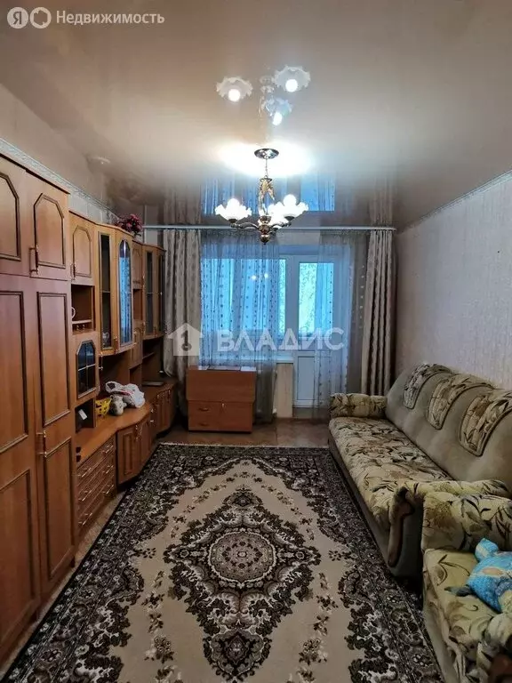 3-комнатная квартира: село Аксаково, улица Мира, 5 (71.9 м) - Фото 1