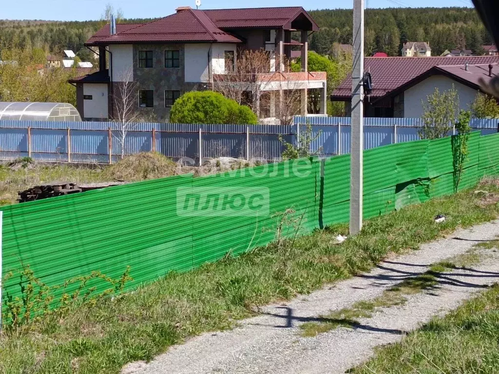 Участок в Свердловская область, Сысертский городской округ, д. ... - Фото 0