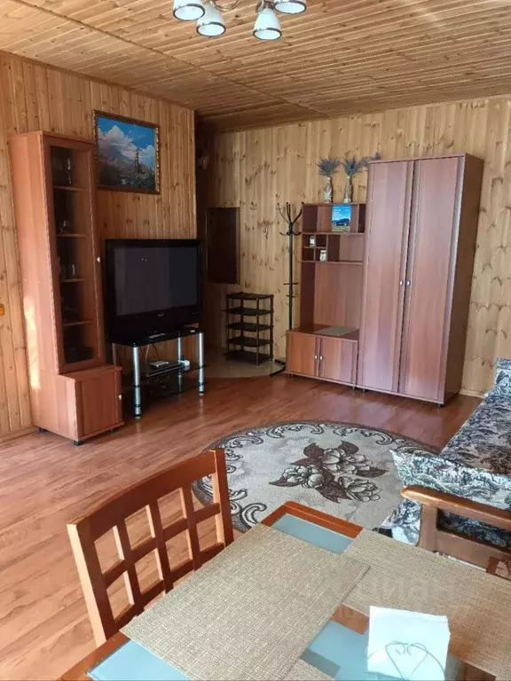 3-к кв. Ставропольский край, Кисловодск Линейная ул., 31 (61.0 м) - Фото 1