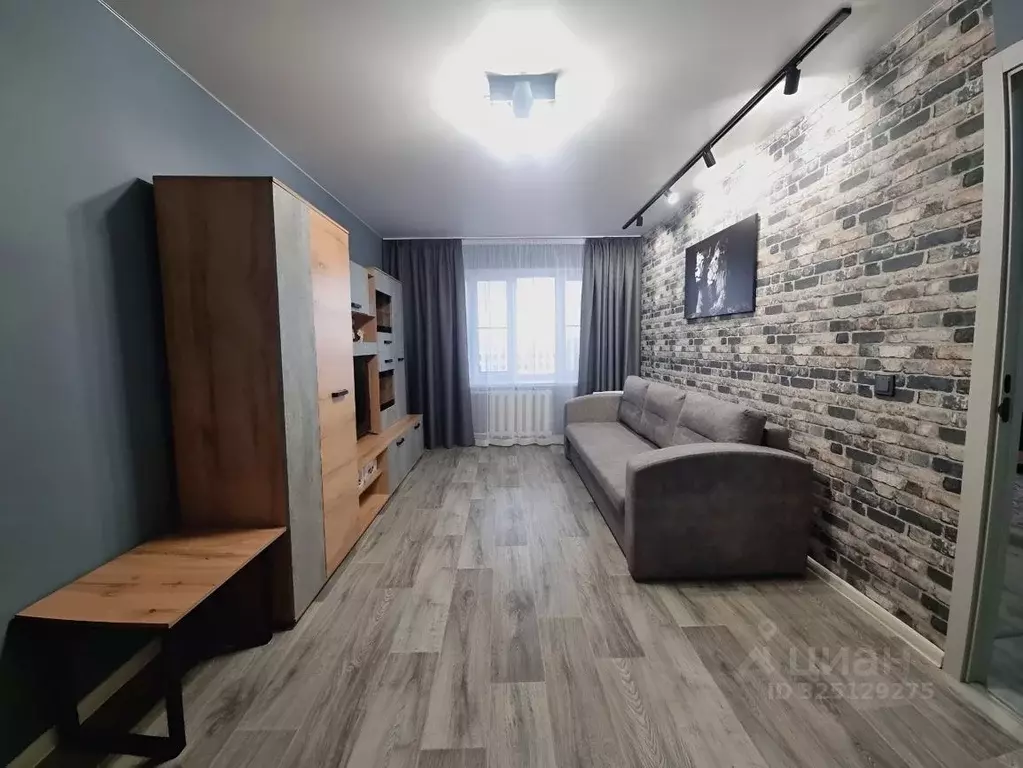 1-к кв. Вологодская область, Череповец Комсомольская ул., 2 (34.4 м) - Фото 2