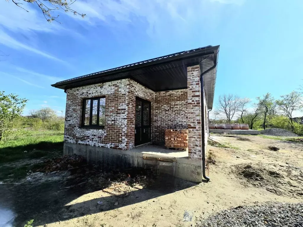 Дом в Краснодарский край, Северская ст-ца ул. Ильская, 33 (92 м) - Фото 1