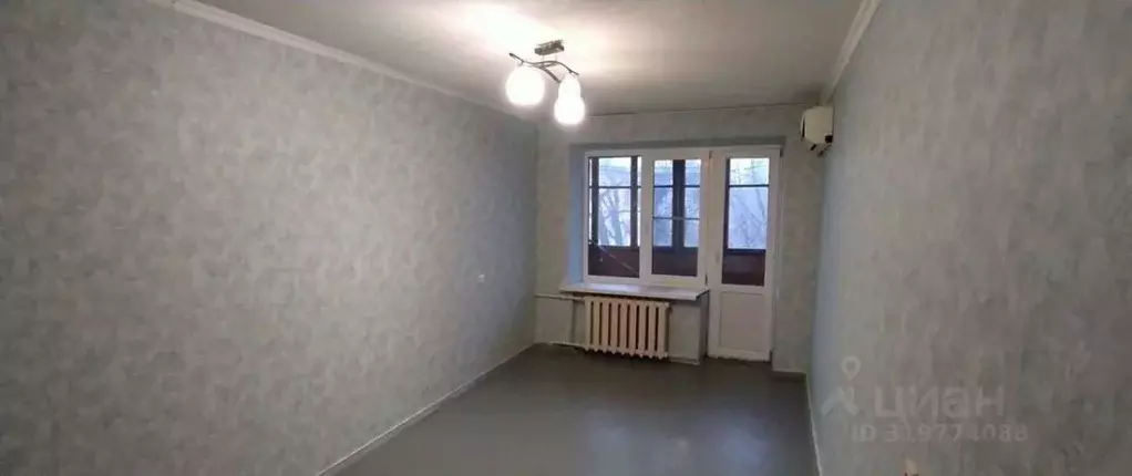 2-к кв. Ростовская область, Каменск-Шахтинский ул. Гагарина, 2 (44.0 ... - Фото 0