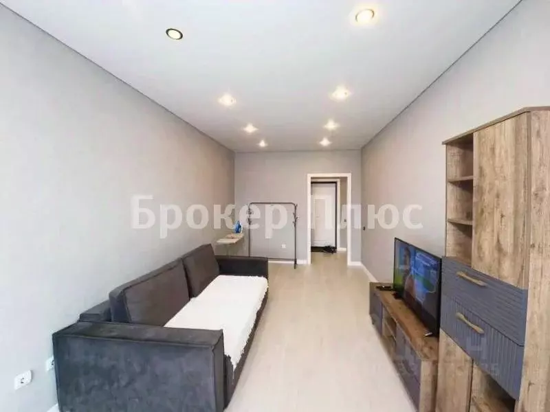 1-к кв. Хакасия, Абакан Трудовая ул., 84 (42.0 м) - Фото 1